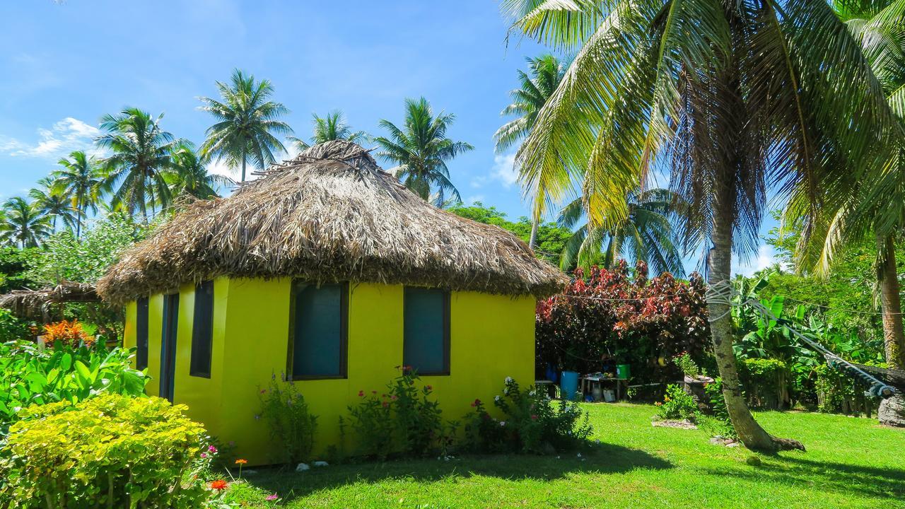 Yasawa Homestays Naisisili Exterior foto